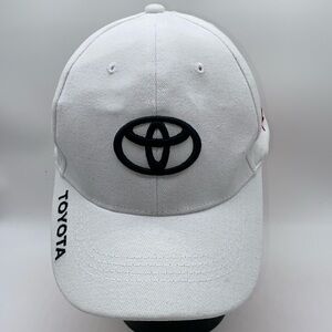 Toyota Logo Men’s Baseball Cap Hat Embroidered Red Maple Leaf One Size